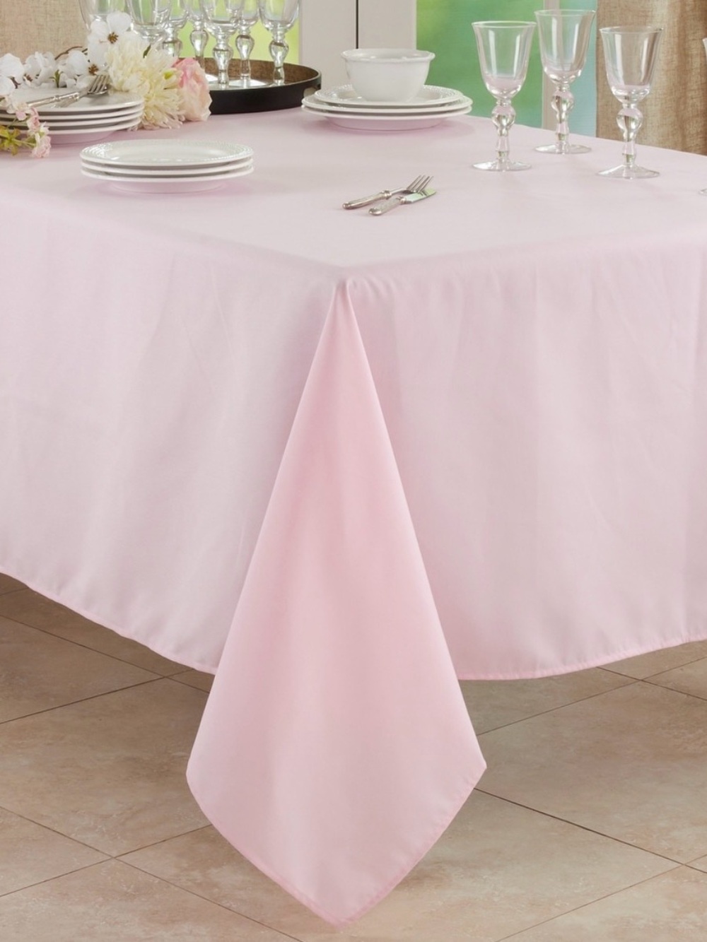 Everyday Design Solid Color Tablecloth 65x84” Pink